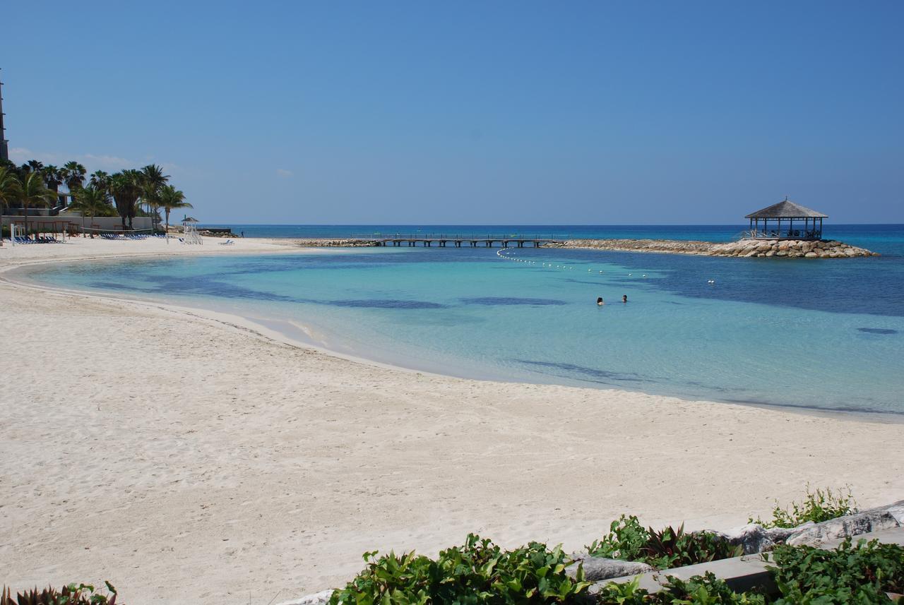Luxury Villa Sleeps 6, Beach Access, 蒙特哥贝 外观 照片