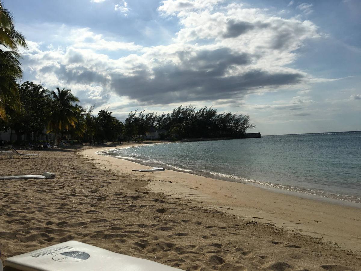 Luxury Villa Sleeps 6, Beach Access, 蒙特哥贝 外观 照片