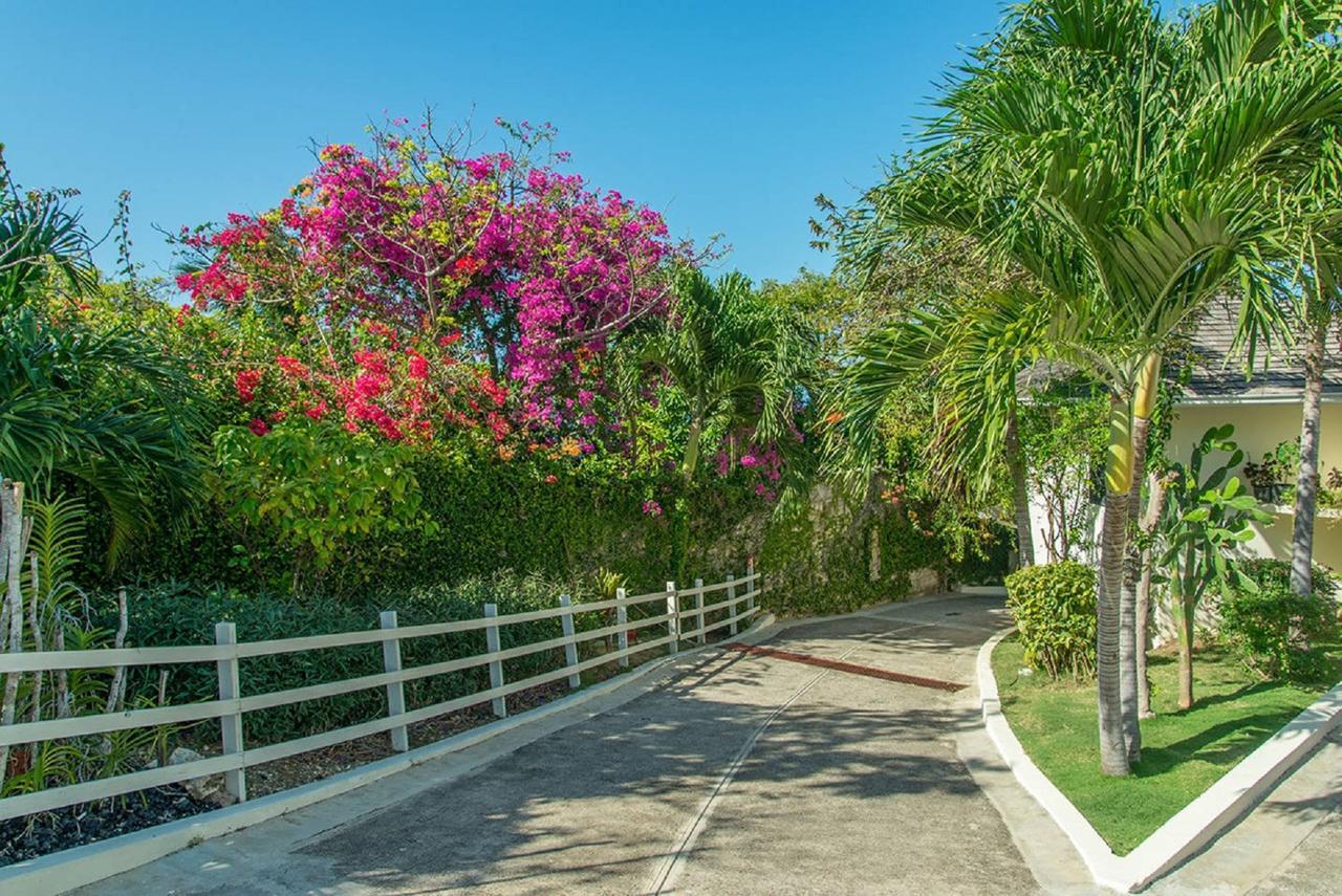 Luxury Villa Sleeps 6, Beach Access, 蒙特哥贝 外观 照片